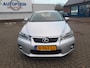 Lexus CT 200h Luxury Line keurig nette maar ook luxe goed onderhouden Lexus met een mooie kilometerstand!
