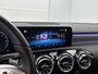 Mercedes-Benz A-klasse 250 e Business Solution AMG Limited 5 Spaaks lichten metalen | MBUX wide screen | Navigatie | Parking support met camera achter | Inclusief 24 maanden MB Certified garantie voor Europa.
