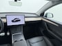 Tesla Model Y Performance 534pk 0-100 3,8 sec. Trekhaak AWD 78,1kWh Warmte-pomp FSD-Comp.3 AutoPilot Carbon-Spoiler Elekr.Achterklep AMD-Ryzen-infot. Premium-HiFi Pano.dak Camera Leer Adaptive-Cruise+Stop&Go Park-Assist PDC-a+v Wifi Ecc Dual Motor Long Range 3xCamera Navi LED ACC DAB Voorverwarmen interieur en Keyless via App One-Pedal-Drive Rode Remklauwen Garantie op Accu 03-02-2031 maz. 192.000km max. 250Kw laadvermogen !