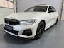 BMW 3-Serie 330e M-Sport Black Edition, BOVAG GARANTIE PANO, HED, CAMERA
