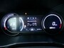 Kia Niro EV e-Niro DynamicLine 64 kWh, SOH 95.4 % / Warmtepomp / Camera + Sensoren / Stoel + stuurverwarming