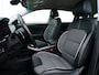 Kia Niro EV e-Niro DynamicLine 64 kWh, SOH 95.4 % / Warmtepomp / Camera + Sensoren / Stoel + stuurverwarming