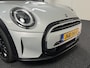 MINI Cooper Mini Cabrio 1.5 Maximise Automaat 136 PK Harmon Cardon / Sportstoelen / Camera / Navi / Stoel- & stuurverw.
