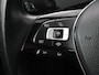 Volkswagen Golf 1.0 TSI Comfortline | Stoelverwarming | Carplay | Massage | Adaptive cruise | Navigatie | Parkeerhulp | Climate control | DAB | Regen-/lichtsensor | Bluetooth