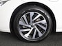Volkswagen Golf 1.4 eHybrid Style 204 pk Automaat (DSG) | Navigatie | Panoramadak | Parkeersensoren | Adaptieve cruise control | Stoelverwarming |