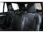 Volvo XC90 T8 AWD Ultra Dark | Verwarmde | Geventileerde en Masserende Voorstoelen | Luchtvering | Panoramadak met Schuif-/Kantelfunctie | 4- Zone Climate Control | Semi-Elektrische Trekhaak | 360º Camera | Gelamineerd en Getint Glas Achter| Bowers & Wilkins |
