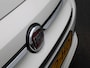 Fiat 500 1.0 Hybrid Dolcevita | Apple Carplay / Android Auto | Panoramadak | Climate Control | Parkeersensoren |