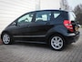 Mercedes-Benz A-klasse 200 Classic | Airco | Cruise | Stoelverwarming | Lichtmetaal | All season | Pdc |