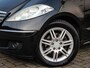 Mercedes-Benz A-klasse 200 Classic | Airco | Cruise | Stoelverwarming | Lichtmetaal | All season | Pdc |