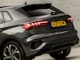 Audi A3 Sportback 45 TFSI e S-Line Competition 245Pk Automaat (SCHUIFDAK, 2X S-LINE, BANG&OLUSEN, HEAD-UP DISPLAY, LEDER, PLAT SPORTSTUUR, CAMERA, KEYLESS, ADAPTIVE CRUISE, MATRIX LED, RODE STIKSELS, SFEERVERLICHTING, NIEUWSTAAT)