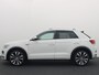 Volkswagen T-Roc 1.5 TSI Sport Business R-LINE AUTOMAAT / PANORAMADAK / SFEER / KEYLESS / STOELVERW / FULL LED / CAMERA / CARPLAY / NL-AUTO