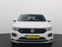 Volkswagen T-Roc 1.5 TSI Sport Business R-LINE AUTOMAAT / PANORAMADAK / SFEER / KEYLESS / STOELVERW / FULL LED / CAMERA / CARPLAY / NL-AUTO