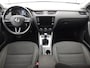 Skoda Octavia Combi 1.0 TSI Greentech Ambition Business TREKHAAK / NAVI / CLIMA / PDC / CARPLAY / CRUISE / NL-AUTO