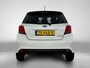 Toyota Yaris 1.5 Hybrid Dynamic Bi-Tone | Achteruitrijcamera | Dealeronderhouden |