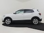 Volkswagen T-Cross 1.0 TSI Style 111pk | Camera achter | Adaptief cruise control | Navigatie | App connect | Privacy glass | Led koplampen | 17"LMV