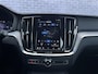 Volvo S60 2.0 B4 Plus Dark | Trekhaak | Adaptive Cruise | 360 Camera | Stoelverwarming V&A | Memory Seats | Standkachel | Actieve Bochtverlichting |