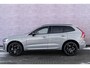 Volvo XC60 T8 Plug-in hybrid AWD Plus Black Edition | Facelift | Adaptieve Cruise Control | Panoramadak | Harman Kardon Audio | 21" Velgen | 360° Parkeercamera | Stoel-/Stuurverwarming | Getint glas |
