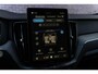 Volvo XC60 T8 Plug-in hybrid AWD Plus Black Edition | Facelift | Adaptieve Cruise Control | Panoramadak | Harman Kardon Audio | 21" Velgen | 360° Parkeercamera | Stoel-/Stuurverwarming | Getint glas |