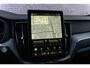 Volvo XC60 T8 Plug-in hybrid AWD Plus Black Edition | Facelift | Adaptieve Cruise Control | Panoramadak | Harman Kardon Audio | 21" Velgen | 360° Parkeercamera | Stoel-/Stuurverwarming | Getint glas |