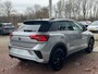 Volkswagen T-Roc 1.5 TSI 150pk DSG R-Line / Black style / Virtual cockpit / Afneembare trekhaak / IQ Led / Elek Achterklep / 19'' LMV