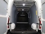 Renault Master T35 2.3 dCi 135 L3H2 Work Edition | Cruise Control | Airco | Achteruitrijcamera | Lederen bekleding | Schuifdeur Rechts