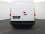 Renault Master T35 2.3 dCi 135 L3H2 Work Edition | Cruise Control | Airco | Achteruitrijcamera | Lederen bekleding | Schuifdeur Rechts