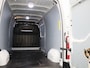 Renault Master T35 2.3 dCi 135 L3H2 Work Edition | Cruise Control | Airco | Achteruitrijcamera | Lederen bekleding | Schuifdeur Rechts