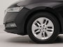 Skoda Octavia Combi 1.0 TSI Business Edition | Apple carplay | Android auto | Parkeersensoren voor en achter | Navigatie | Parkeersensoren voor en achter |