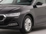 Skoda Octavia Combi 1.0 TSI Business Edition | Apple carplay | Android auto | Parkeersensoren voor en achter | Navigatie | Parkeersensoren voor en achter |
