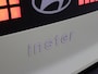 Hyundai Inster Evolve 49 kWh / 1ste Eigenaar / Navigatie / Adaptieve Cruise Control / NL Auto / Fabrieksgarantie tot 08-04-2030 / Keyless Entry / 17" LMV / Dakrails / Historie aanwezig /
