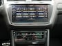 Volkswagen Tiguan Allspace 1.5 TSI R-Line Business+ 7persoons automaat | Apple Carplay | 360 camera | Navigatie | Voorstoelen verwarmd | Parkeersensoren voor en achter | Warmtewerend voorruit | Harman en Kardon audiosystem |