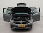 Volkswagen Tiguan Allspace 1.5 TSI R-Line Business+ 7persoons automaat | Apple Carplay | 360 camera | Navigatie | Voorstoelen verwarmd | Parkeersensoren voor en achter | Warmtewerend voorruit | Harman en Kardon audiosystem |