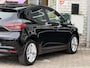 Renault Clio 1.0 TCe Zen Comfort | NAP | Navigatie | Climate Control | Key-less | Parkeersensoren | DAB | LED |