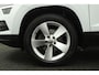 Skoda Karoq 1.0 TSI Airco Cruise Carplay Trekhaak Navigatie