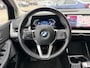 BMW 2-Serie Active Tourer 218i Trekhaak Panoramadak Stuurwielverwarming Stoelverwarming LED Achteruitrijcamera Keyless Entry Carplay