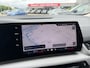 BMW 2-Serie Active Tourer 218i Trekhaak Panoramadak Stuurwielverwarming Stoelverwarming LED Achteruitrijcamera Keyless Entry Carplay