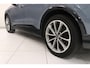 Audi Q4 e-tron 40 Launch edition Advanced 77 kWh | Warmtepomp | Leder bekleding | 20" Lichtmetaal | Parkeersesoren | Navigatie | LED matrix koplampen |