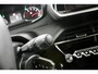 Peugeot 2008 1.2 PureTech Active Pack grijs