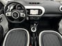 Renault Twingo Z.E. R80 Intens Automaat / Dealer onderhouden / Accu SoH 95,46 % / Navigatie / Apple Carplay Android / Drie fase laden / Stoelverwarming /