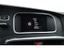 Volvo V40 1.6 T4 Momentum Aut. | Trekhaak | Navi | Cruise | PDC A | 17" | Clima