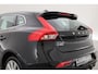 Volvo V40 1.6 T4 Momentum Aut. | Trekhaak | Navi | Cruise | PDC A | 17" | Clima