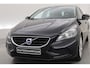 Volvo V40 1.6 T4 Momentum Aut. | Trekhaak | Navi | Cruise | PDC A | 17" | Clima
