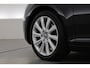 Volvo V40 1.6 T4 Momentum Aut. | Trekhaak | Navi | Cruise | PDC A | 17" | Clima