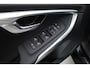 Volvo V40 1.6 T4 Momentum Aut. | Trekhaak | Navi | Cruise | PDC A | 17" | Clima