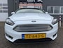 Ford Focus 1.0 Trend Edition met parkeersensoren en navigatie en bluetooth telefoon / media en cruise controle