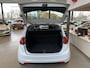 Kia Venga 1.4 CVVT DynamicPLusLine,Navigtie,Achteruitrijcamera,Spraakbediening,Parkeersensoren Achter,Elektrischpakket,Airco,Cruisecontrol,16 Inch Lmv