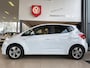 Kia Venga 1.4 CVVT DynamicPLusLine,Navigtie,Achteruitrijcamera,Spraakbediening,Parkeersensoren Achter,Elektrischpakket,Airco,Cruisecontrol,16 Inch Lmv