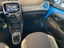 Toyota Aygo 1.0 VVT-i x-play,Apple Carplay/Android Auto,Achteruitrijcamera,Airco,Snelheidsbegrenzer,Elektrischpakket,Usb Ipod Aansluiting,Lage Kilometerstand