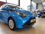 Toyota Aygo 1.0 VVT-i x-play,Apple Carplay/Android Auto,Achteruitrijcamera,Airco,Snelheidsbegrenzer,Elektrischpakket,Usb Ipod Aansluiting,Lage Kilometerstand