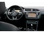 Volkswagen Tiguan 2.0 TDi 240 Pk 4Motion R-Line I Zwart Leder I Panoramadak I Org. Electr. Trekhaak I 19 inch. I Digital Cockpit